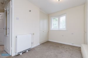 Bedroom- click for photo gallery